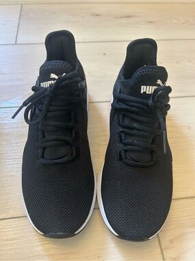 Puma Women’s Black Running Shoes – Size 7 – Excellent Condition